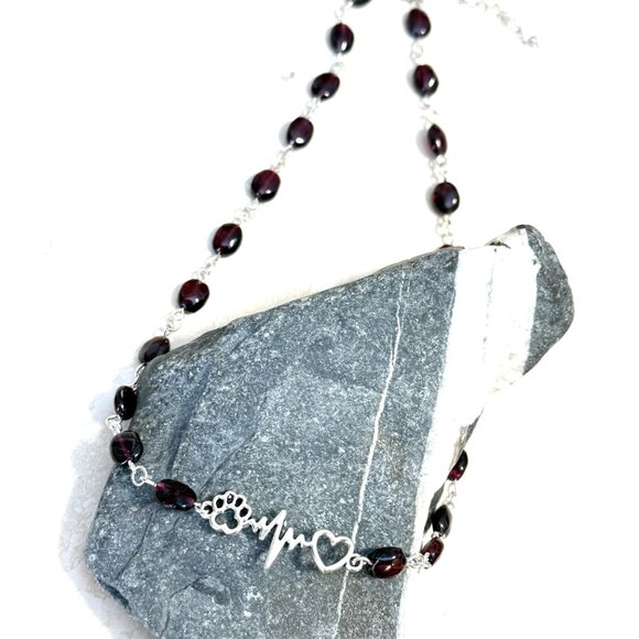 Genuine Garnet Short Necklace, Natural Gemstone w/ Paw Print Heart Beat Pendant - Picture 6 of 15